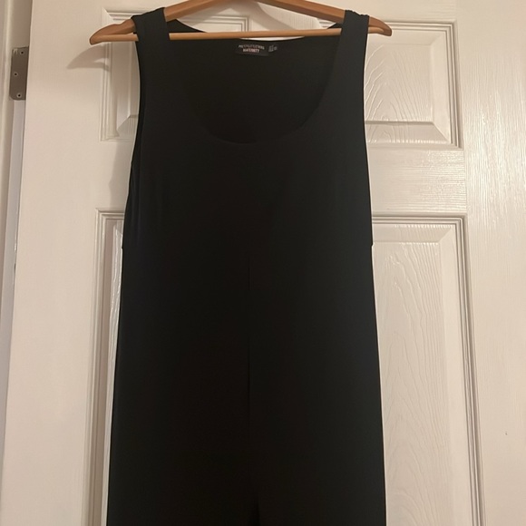 Maternity body suit worn only once - Picture 4 of 4